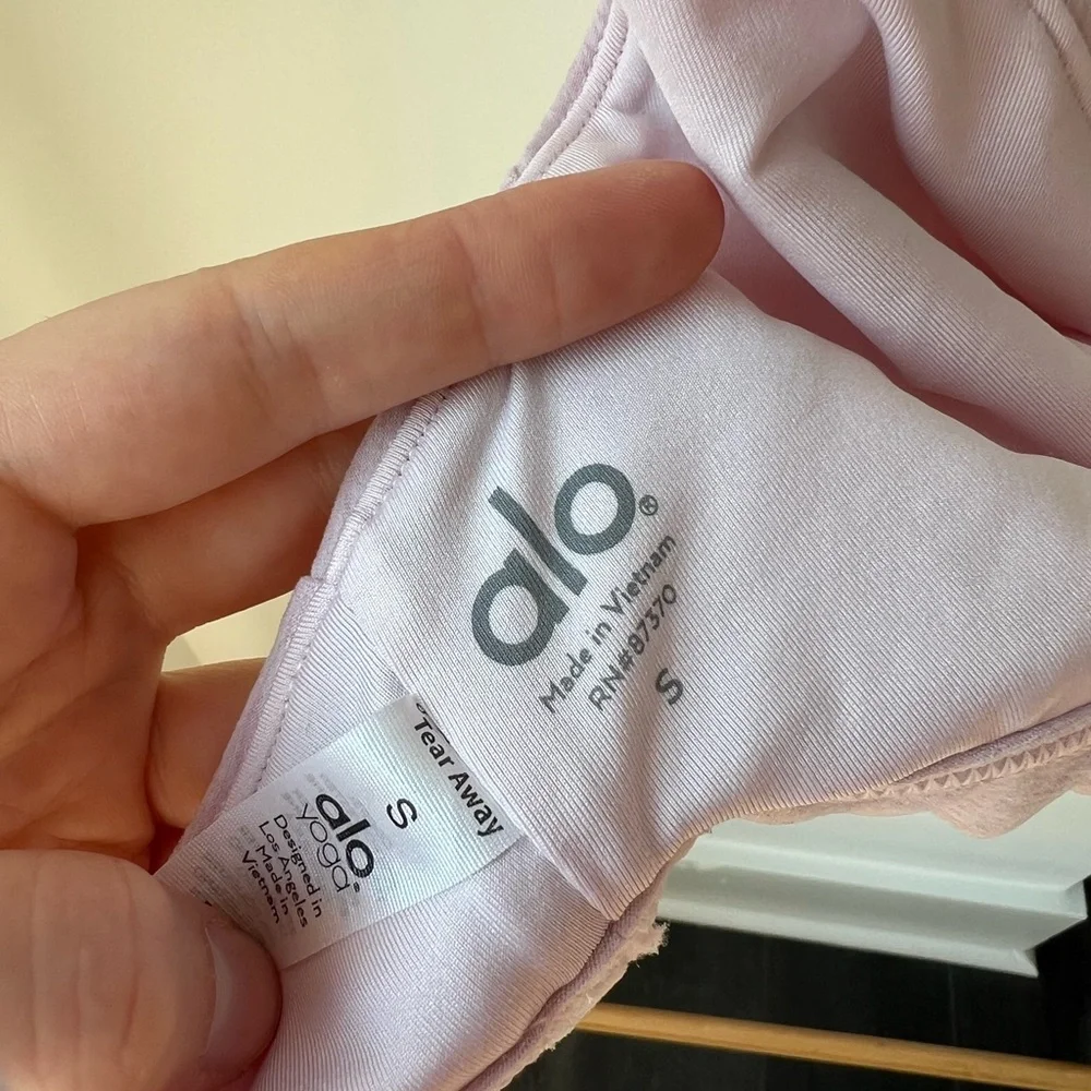 Alo yoga alosoft bra in pink heather